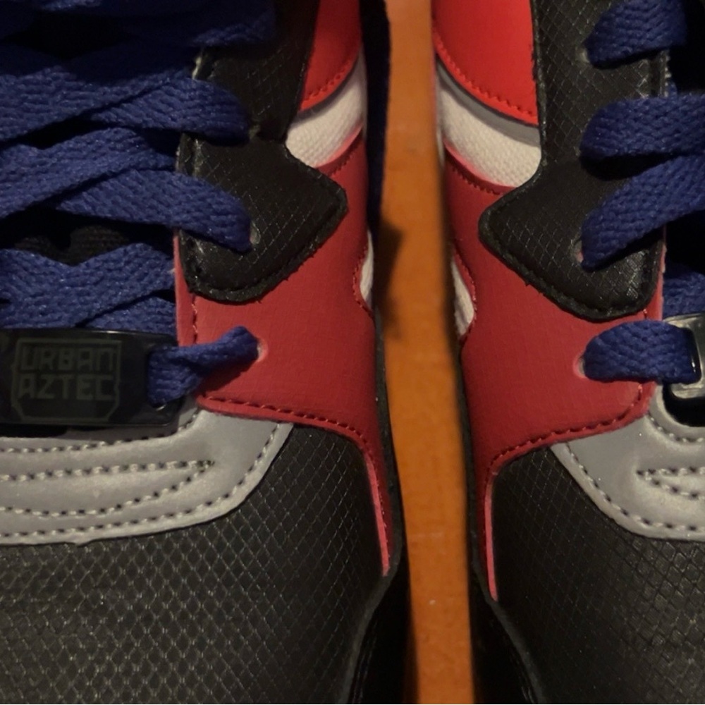 Diadora N.9002 Red, Black, and Blue Sneakers - Picture 8 of 8